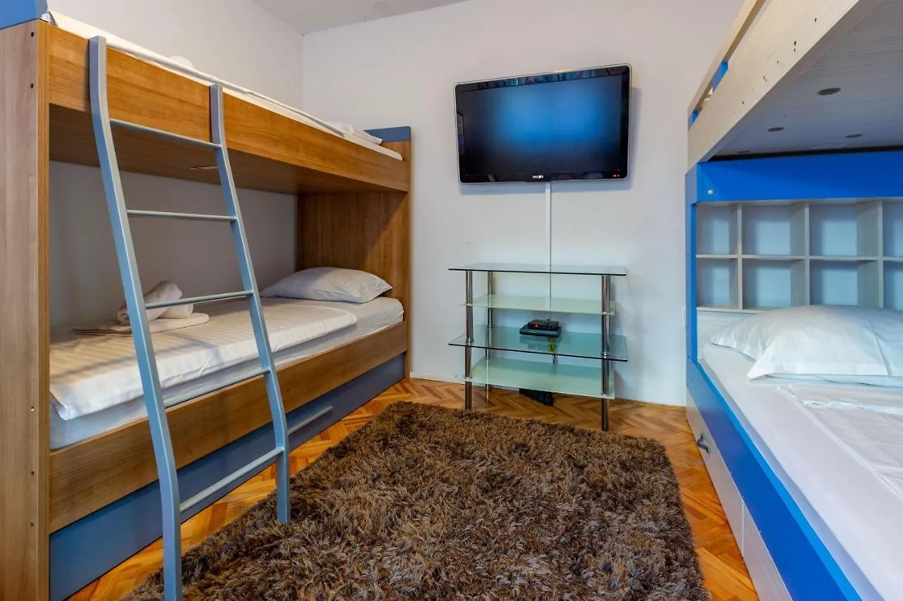 Apartments Dario Zadar 0*,  Croatia